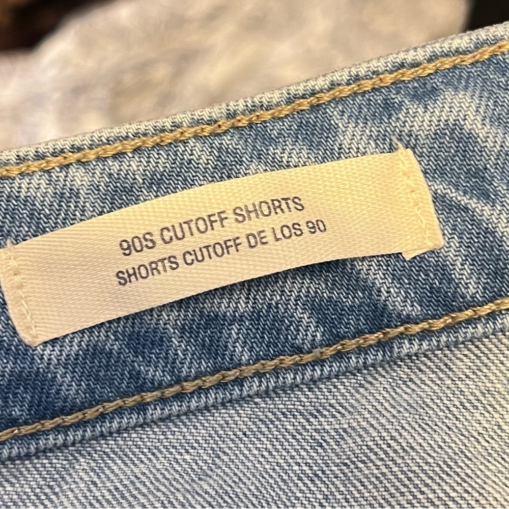Universal Thread High-Rise 90s Light Blue Cut-Off Denim Shorts Size plus 26 NWT - Picture 8 of 11